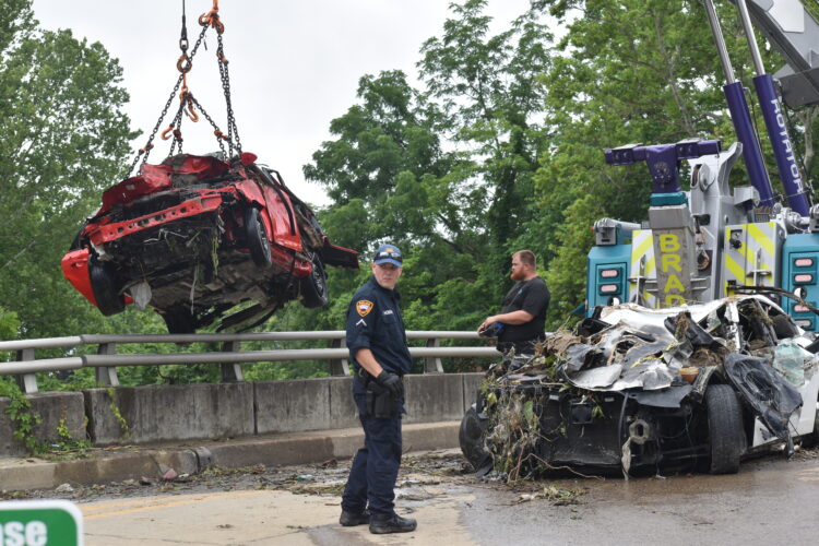 Vargo: Local towing companies are not gouging flood victims